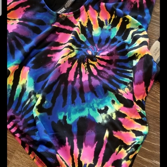 🌈 New Victoria's Secret PINK swimsuit tie dye - Picture 7 of 7